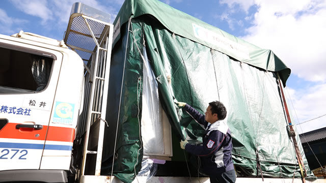 住宅ユニット輸送